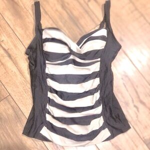 Merona Tankini Swim top Black and White Striped Small
